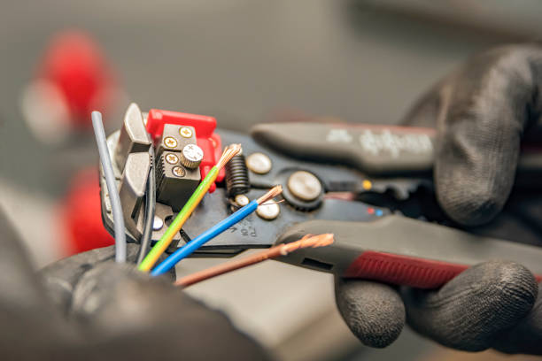 Best Industrial Electrical Services  in Wiggins, MS